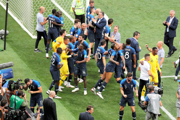 瞬间拉开比 瞬间拉开比