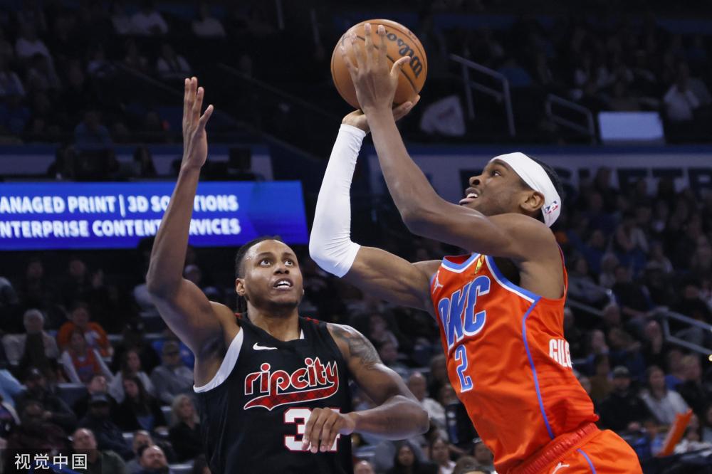 布克41+7杜兰特26分 太阳轻取公牛升至第十.