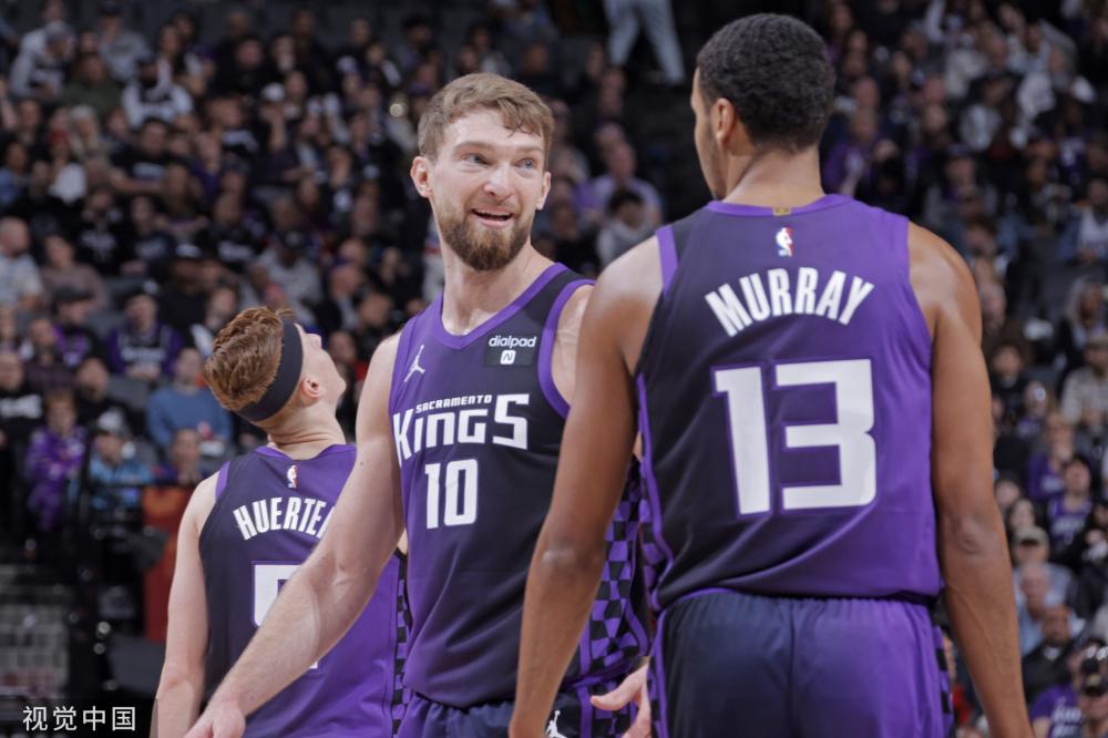 促使他们在 促使他们在