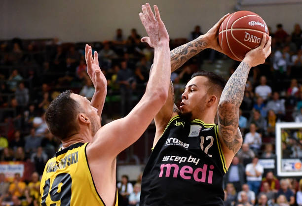 篇文章生成 篇文章生成